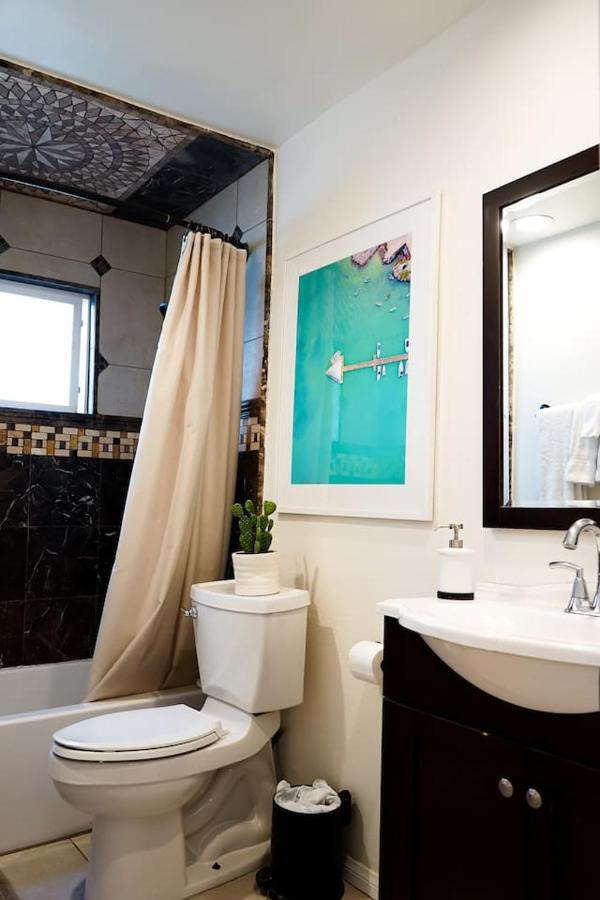 Newport Beach House 1 Blk To Beach And 25 Min To Disney المظهر الخارجي الصورة